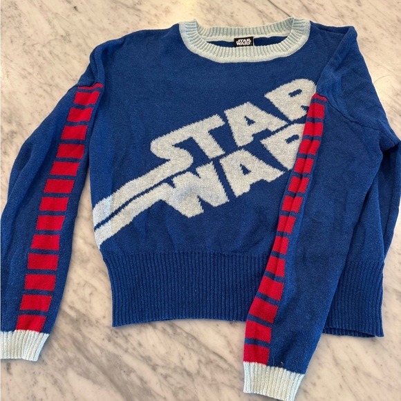Star Wars Women’s Small Blue and Red Crew Neck Sweater - Picture 4 of 5